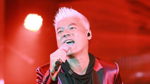 巫启贤:出道32年,“熬”出来的音乐大腕